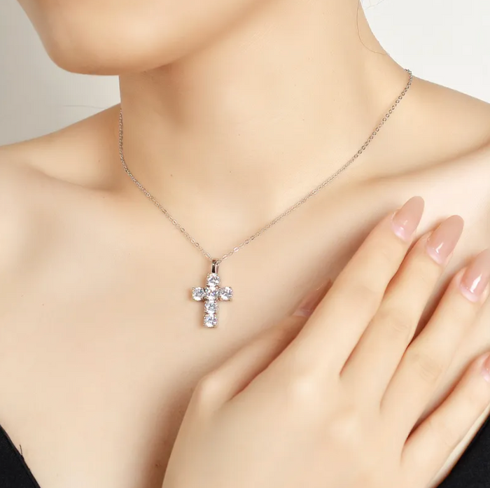 Cross Pendant Necklace